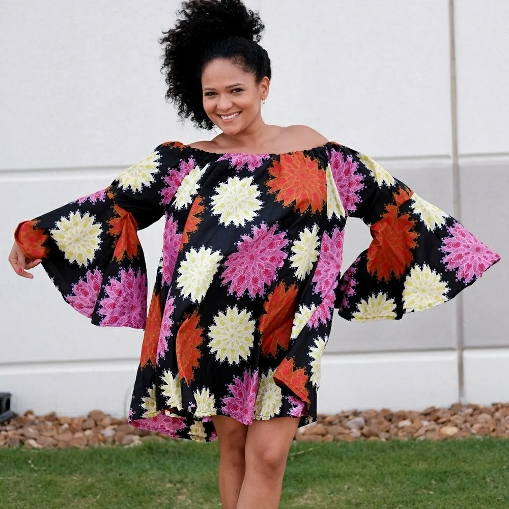 Off-Shoulder Authentic African Dress - Picture 1 of 4